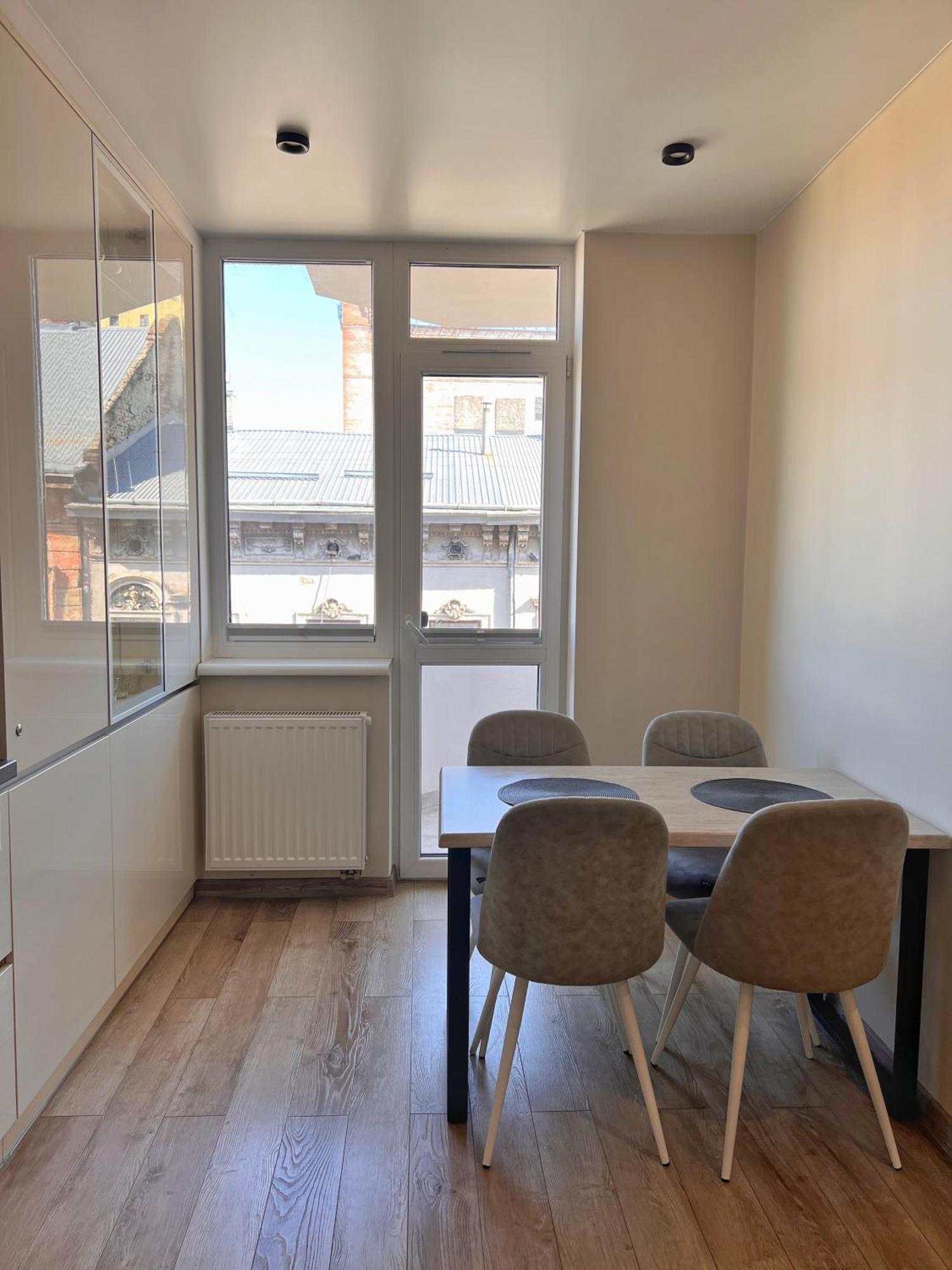 Apatrment In Khmelnytsky Street Natasha Apartment Лвив Екстериор снимка